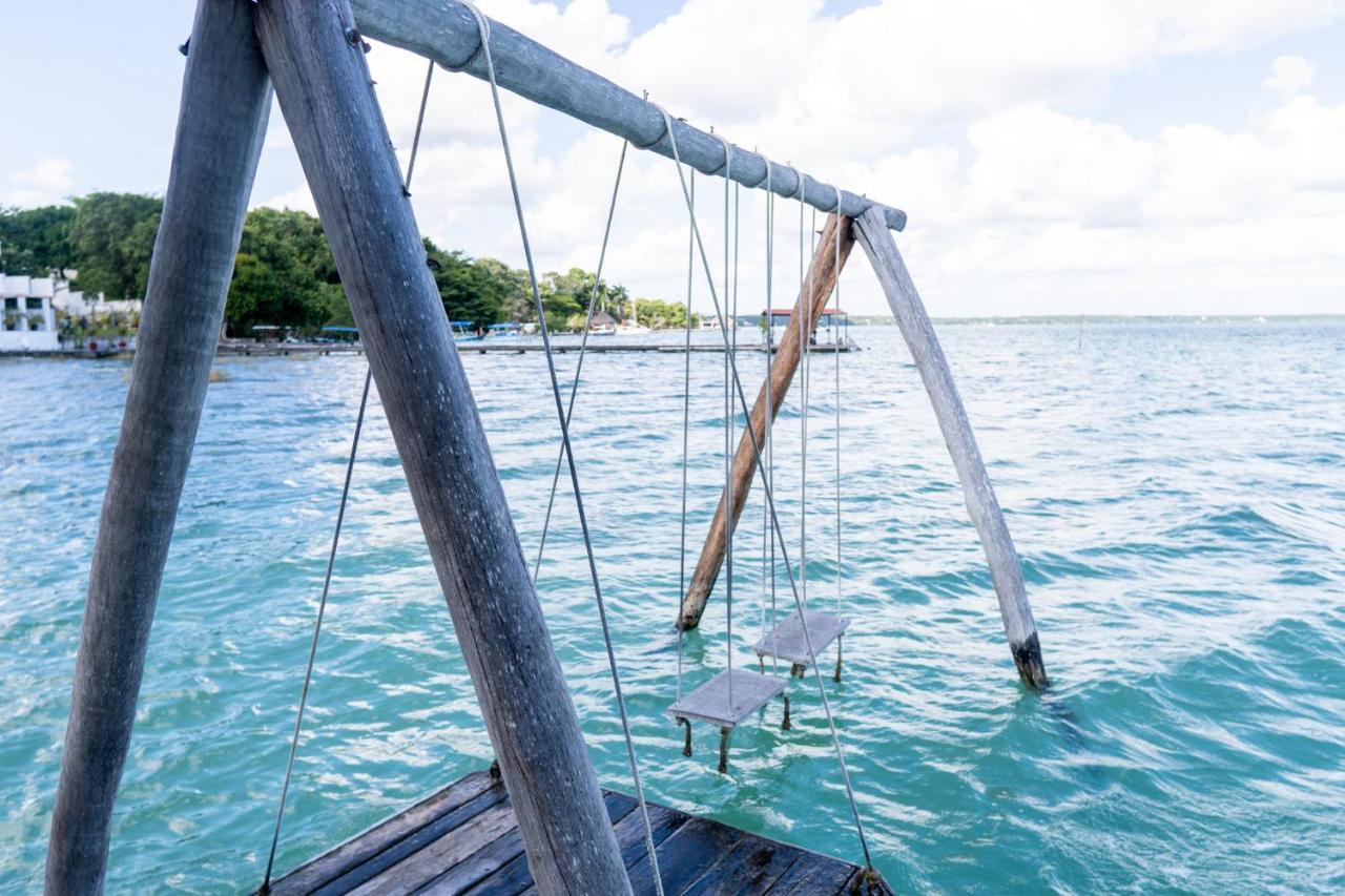 Lagoon Front Hut: Daily Cleaning, Bikes & Kayaks! Bacalar Dış mekan fotoğraf
